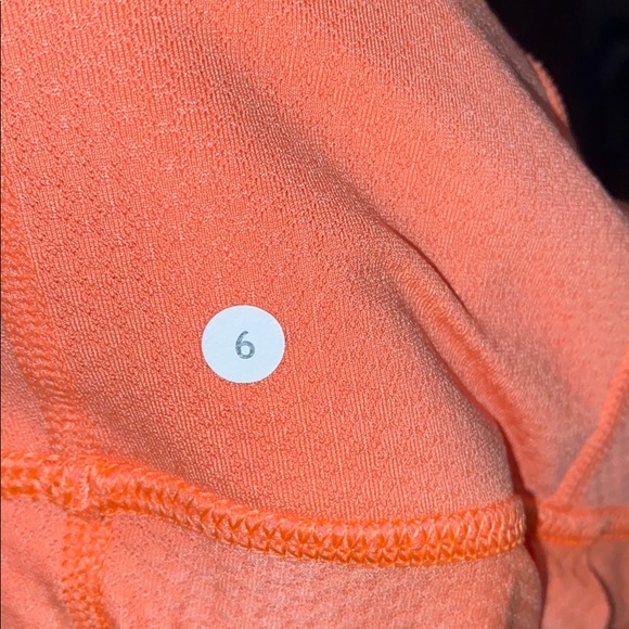 Lululemon Tank - Picture 5 of 5